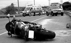 Accidente de tránsito - moto / auto - abogados especialistas en daños y perjuicios, Reclame su indemnización
